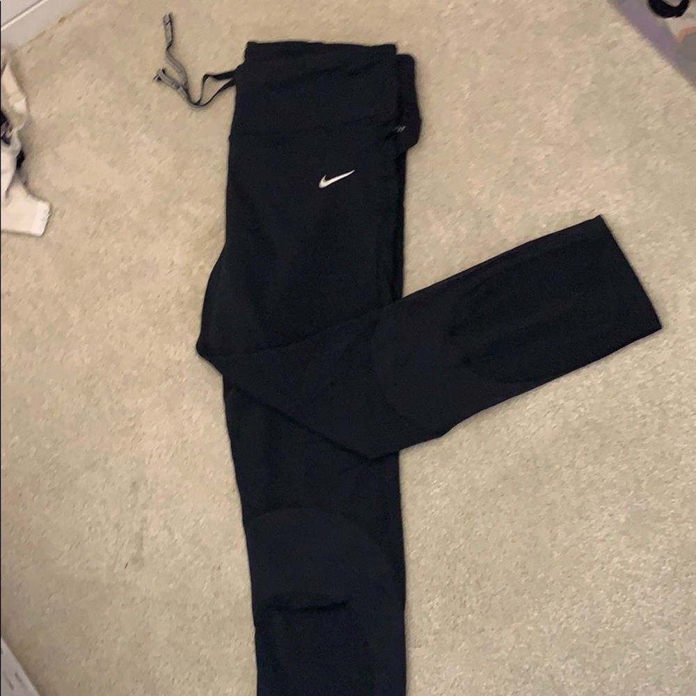 Nike crop leggings
